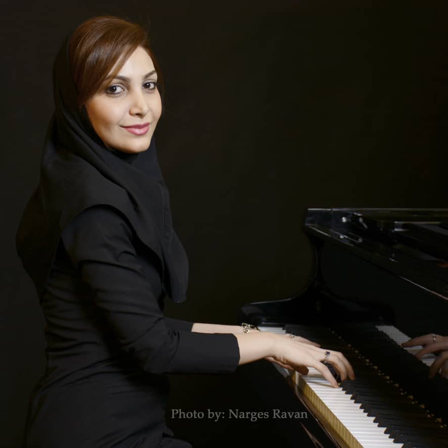 فیروزه علویان مهر